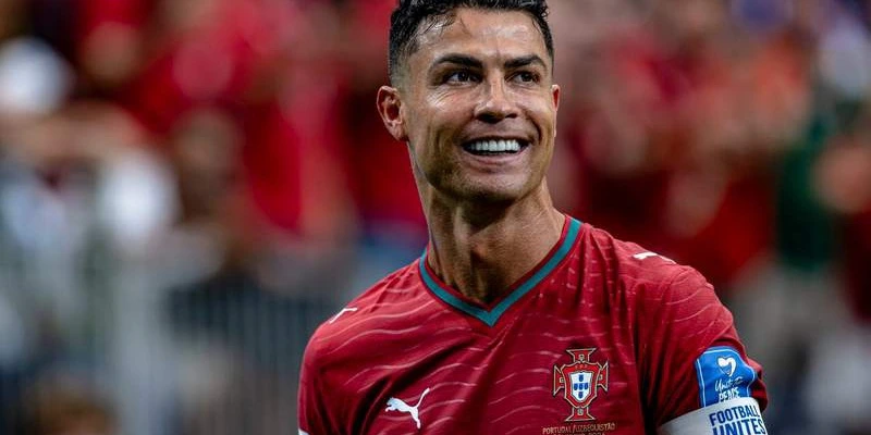 Ronaldo có phải là GOAT không? Chia sẻ góc nhìn khách quan 3 Điều gì tạo nên di sản của Ronaldo?