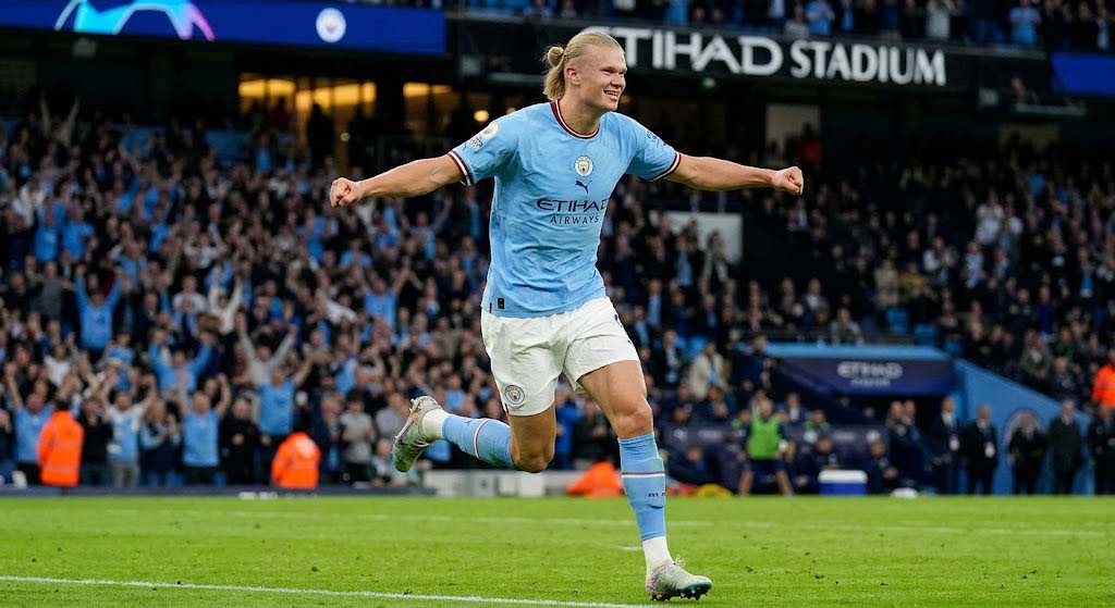 Erling Haaland là tiền đạo nổi tiếng với hiệu suất ghi bàn ấn tượng