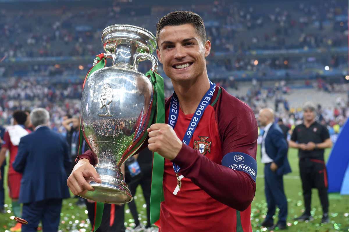 Ronaldo có những danh hiệu nào cùng đội tuyển Bồ Đào Nha?