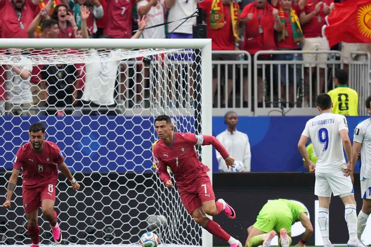 Ronaldo lập cú đúp trong trận đấu nào tại World Cup 2026?