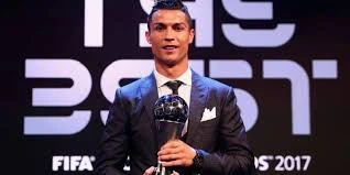 Ronaldo rời Real Madrid khi nào? Vì sao CR7 chia tay 1 Ronaldo rời Real Madrid