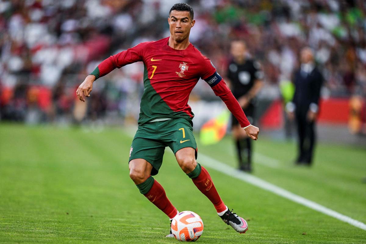 Tuổi thơ Ronaldo và bước ngoặt đến bóng đá chuyên nghiệp