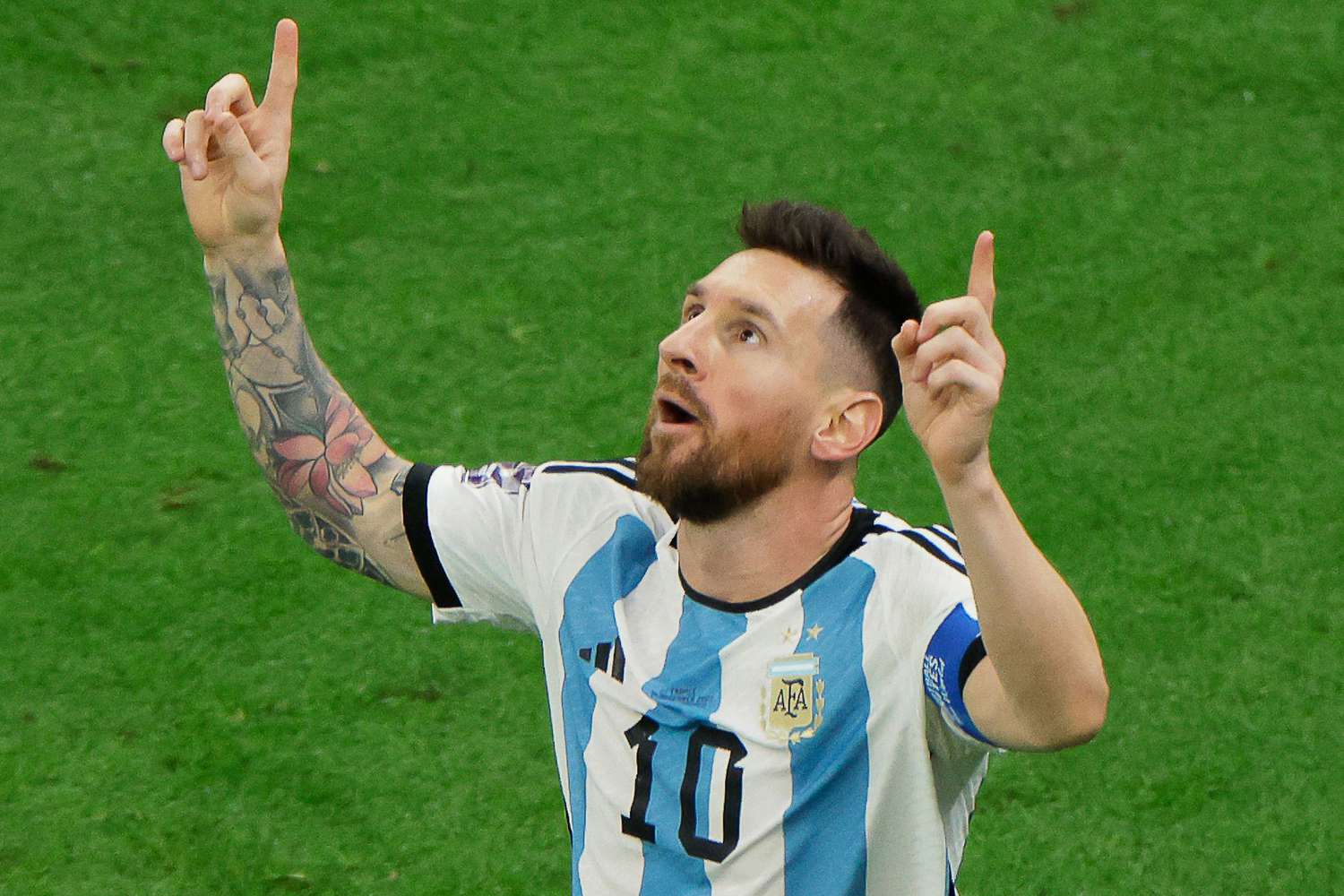 Khi nào Messi giải nghệ?