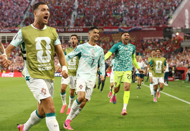 Bồ Đào Nha vs Croatia: Ronaldo ghi bàn để vào vòng trong 3 Ronaldo ghi bàn đầu tiên ở vòng knock-out World Cup