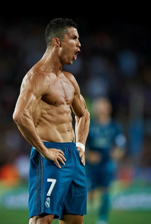 Tại sao Ronaldo không xăm mình? Đằng sau quyết định của CR7 1 Tại sao Ronaldo không xăm mình?
